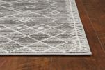 5' X 8' Gray And White Boho Geometric Area Rug